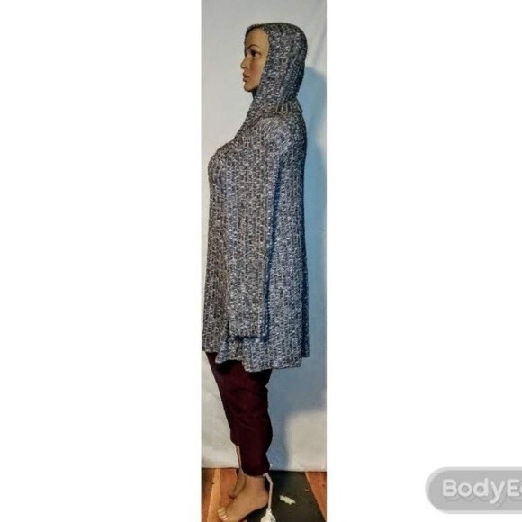 Gray Hooded Cardigan 3X - Picture 2 of 3